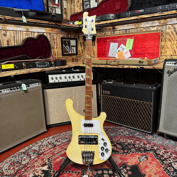 Rickenbacker 4003 White 1982 VJ 2645