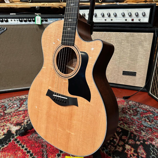 Taylor 314CE V-Class - Includes Hardshell Case