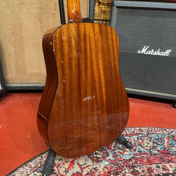 Guild D-1212E - Includes Case #752 - Serial #G1190087