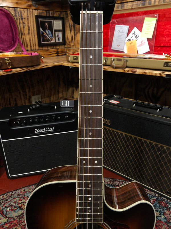 Guild 261 12 String - Includes Hardshell Case