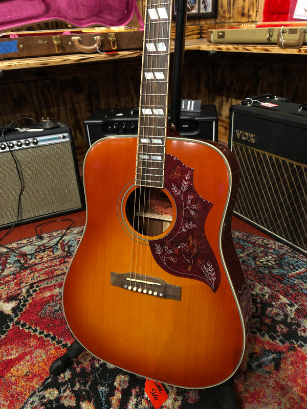 Epiphone Humingbird - Includes Hardshell Case