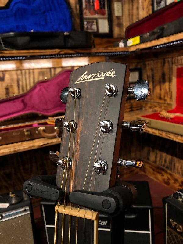 Larrivee D-03R - Includes Hardshell Case