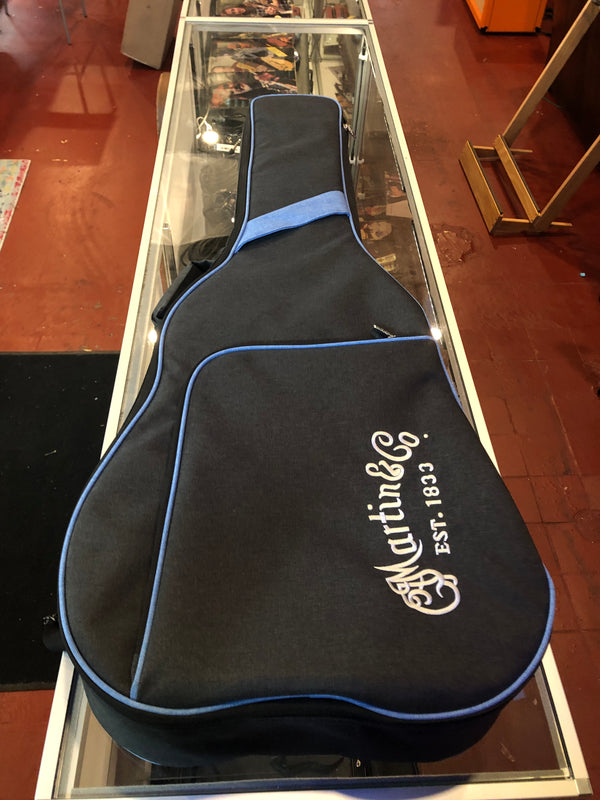 Martin DX1E - Includes Gig Bag
