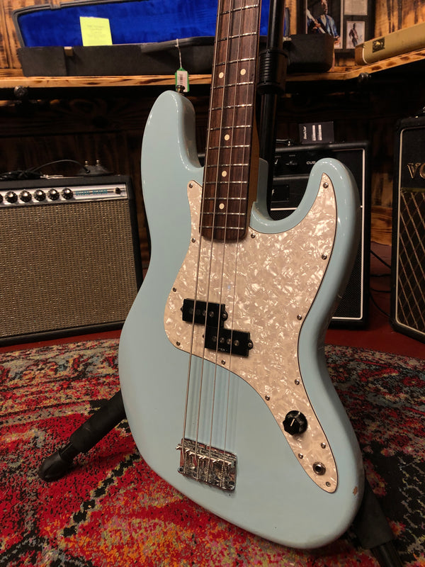 Fender Mark Hoppus Jazz Bass - Includes Original Hardshell Case