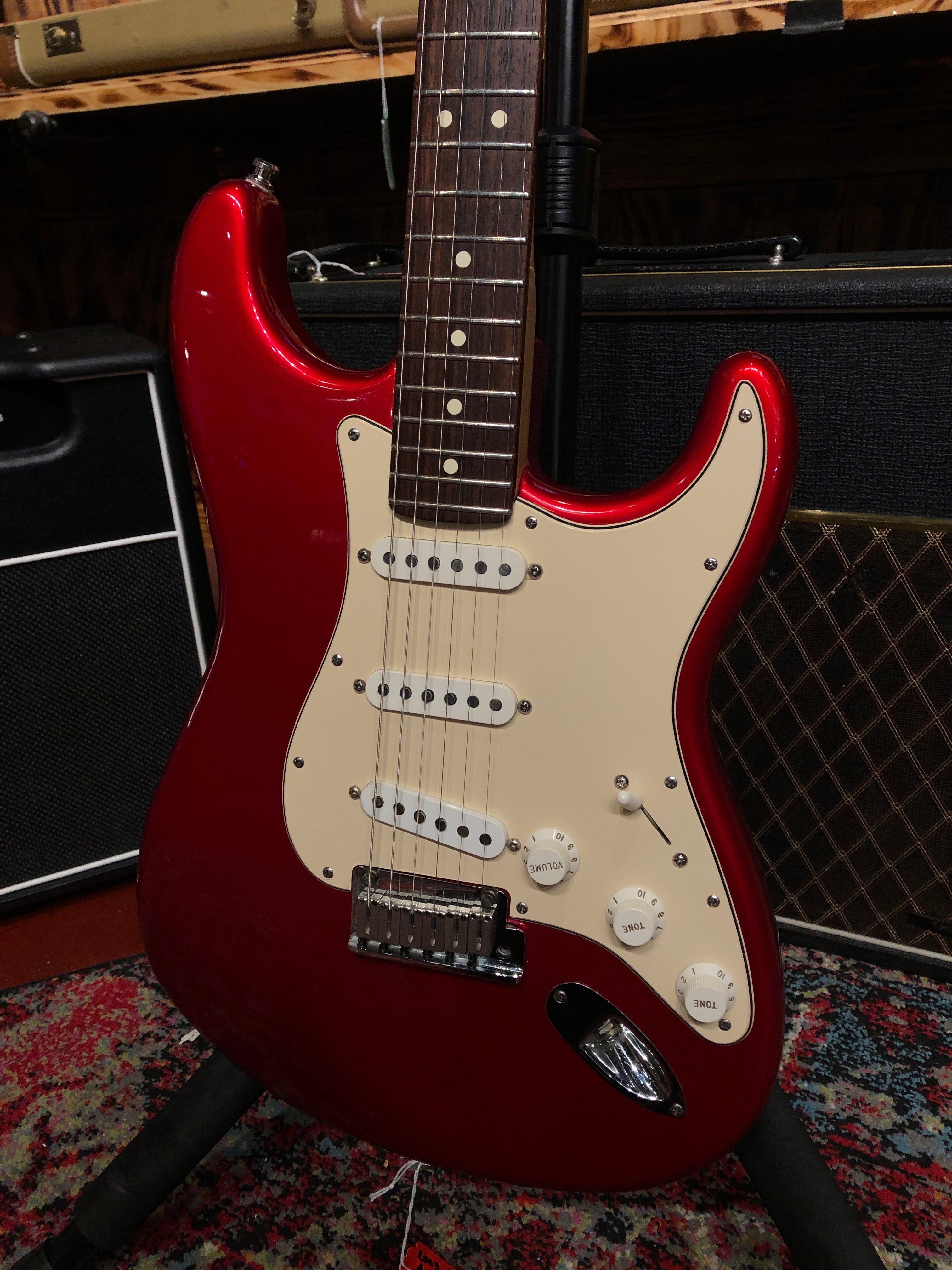 2003 Fender American Standard Statocaster Red - Includes