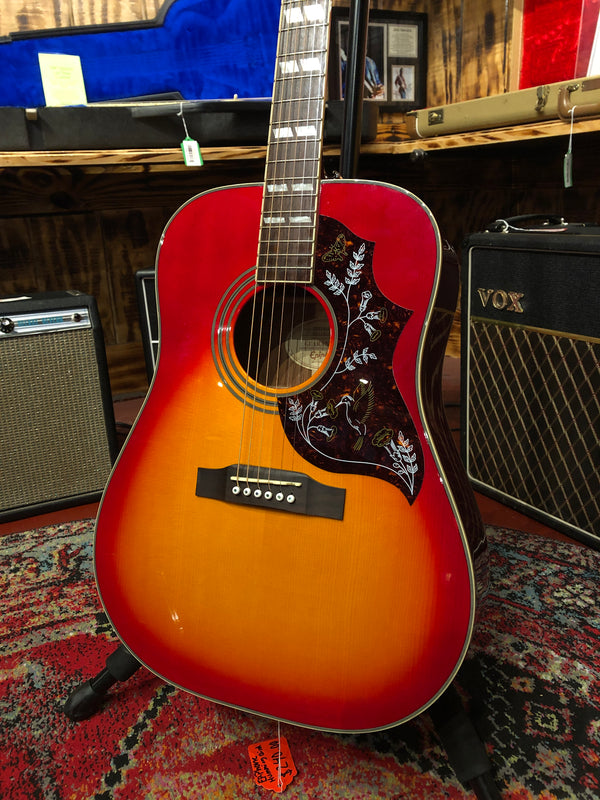 Epiphone Hummingbird Cherry Sunburst
