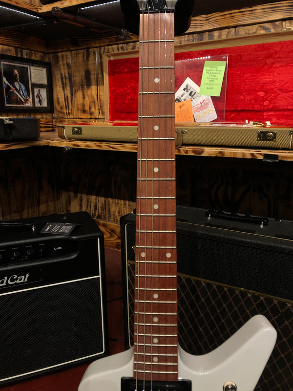 Dean Cadi-X White Jesse James Bourbon Graphic W/ Gig Bag