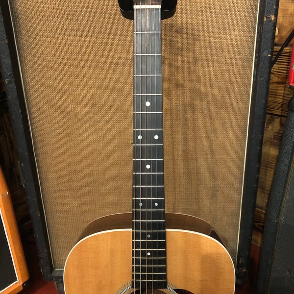 Martin Custom Dread - Includes Hardshell Case