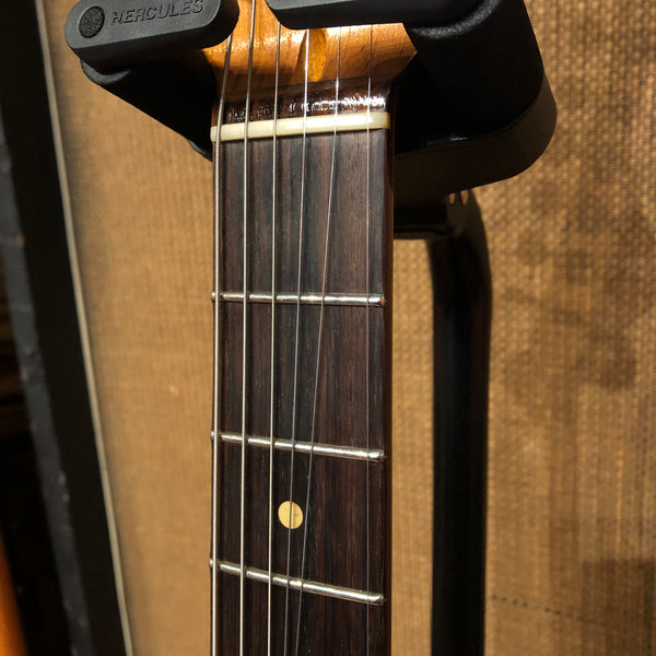 2022 Novo Voltur Sunburst Relic