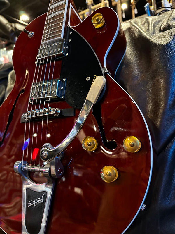 Gretsch G2420T Streamliner Walnut *USED*