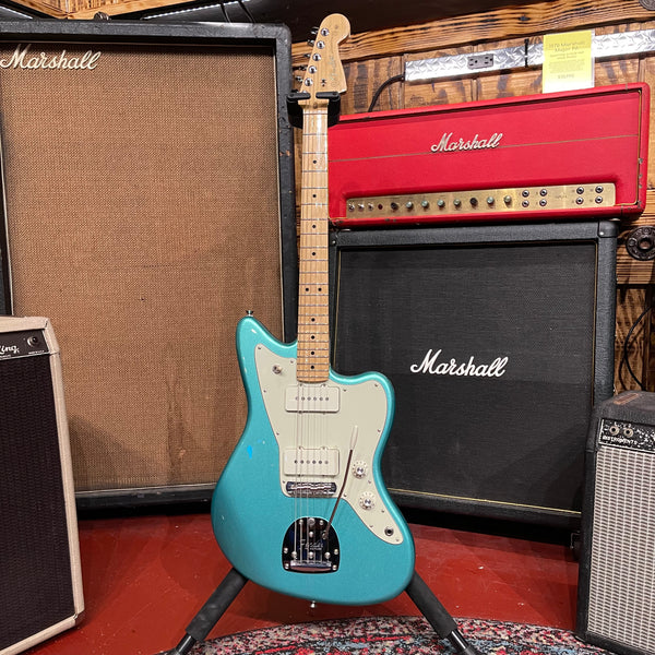 Fender American Pro Jazzmaster - Includes Case #673 - #US16102523