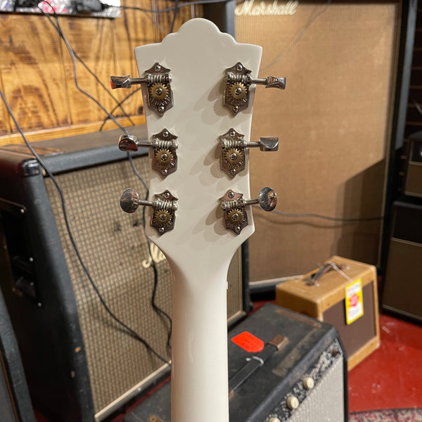 Guild Starfire V - Includes Hardshell Case #683 - Serial #KSG160612
