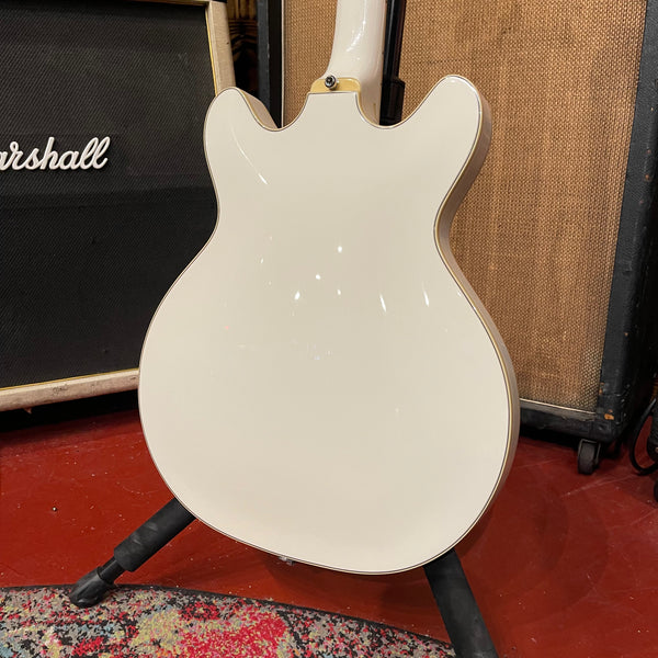 Guild Starfire V - Includes Hardshell Case #683 - Serial #KSG160612