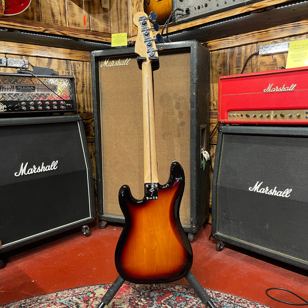Fender MIM Precision Bass - Serial# MX22123178 - No Case