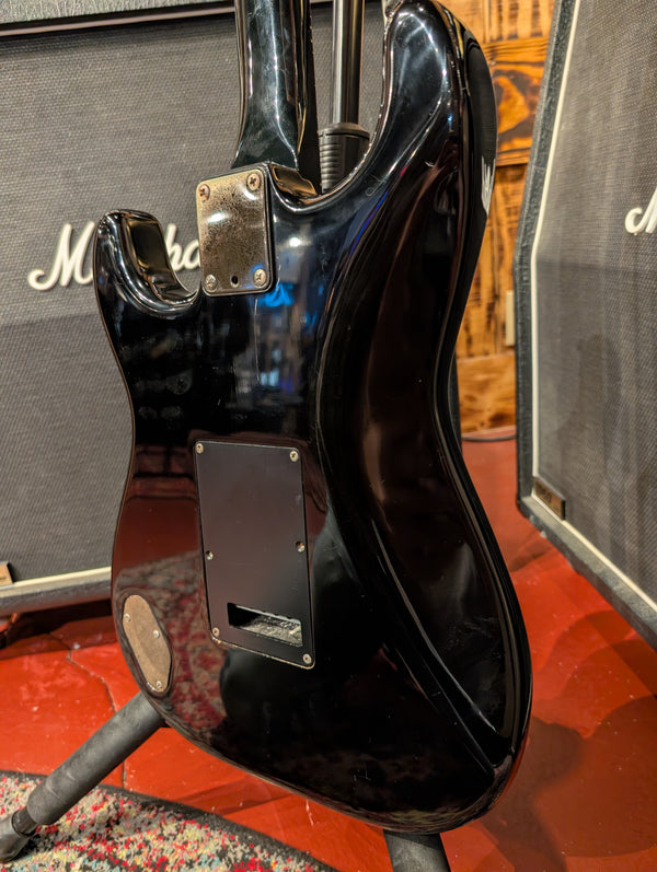 Fender MIJ Strat Boxer Series - Includes Hardcase - G-0835 - #E518000