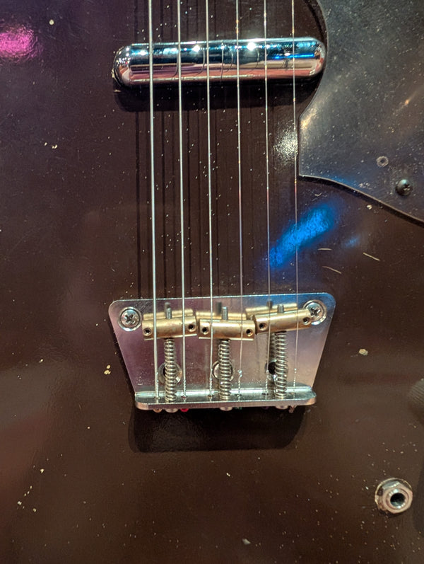 60s Silvertone 1304- Includes Hardcase - G-0863