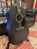 Martin DX Johnny Cash #2427104- Includes gigbag - G-0874