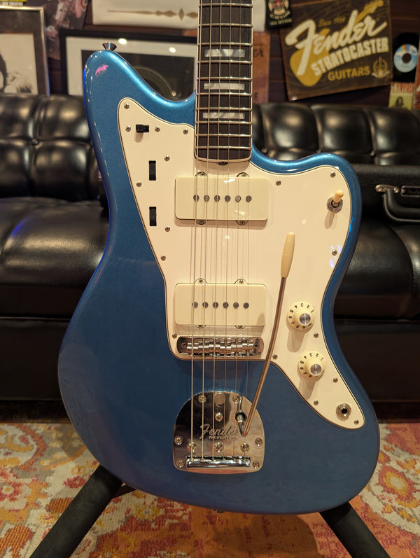 Fender American Vintage II Jazzmaster #V2325039- Includes hardcase - G-0873