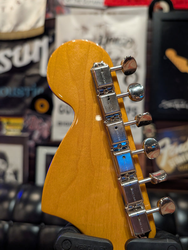 Fender American Vintage II Jazzmaster #V2325039- Includes hardcase - G-0873