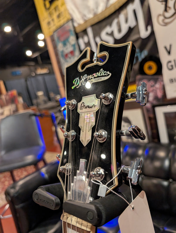 D'Angelico DAPEXL1SBKCT - Includes Gigbag - G-0868