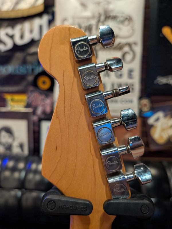 1989 Fender Standard Stratocaster- Includes hardcase - #E952146 - G-0880