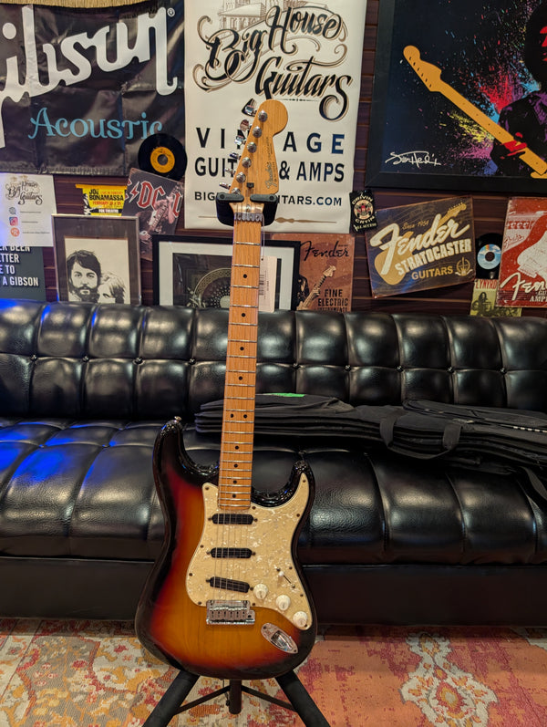 1991 Fender Stratocaster Plus - Includes Gigbag - G-0871