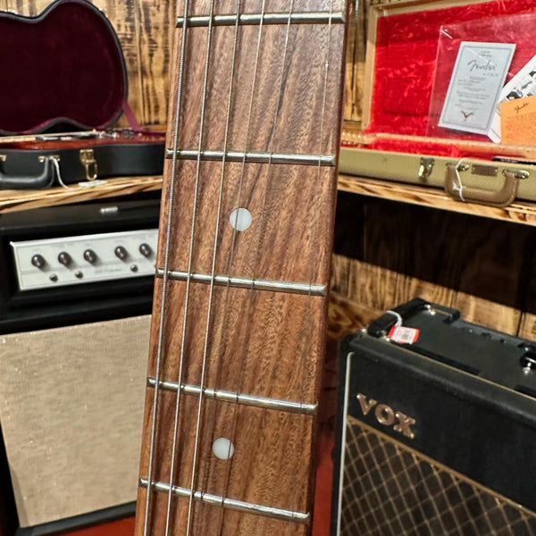 Epiphone Moderne - Includes Hardshell Case