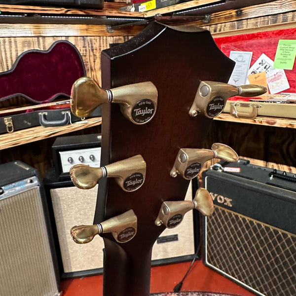 Taylor 324CE Builder's Edition - Includes Hardshell Case