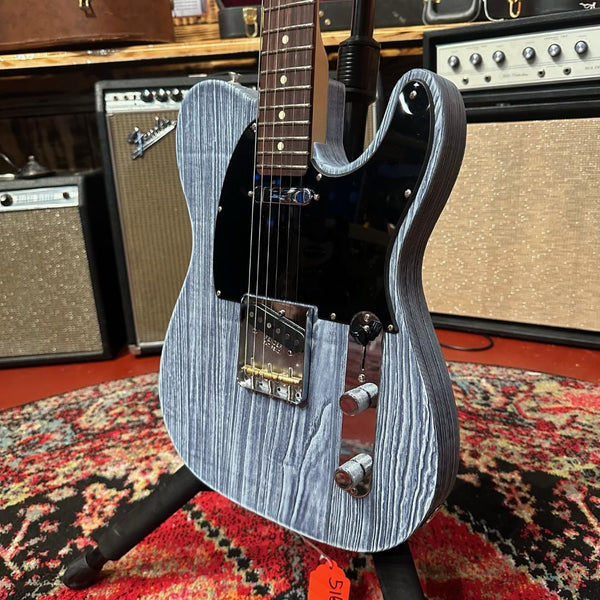 American Professional Telecaster Sandblasted - Includes Hardshell Case
