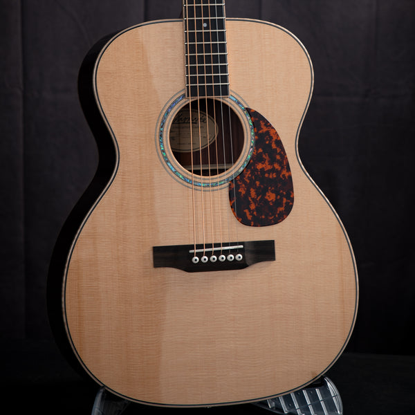 2022 Larrivee OM-09 Rosewood Acoustic Guitar