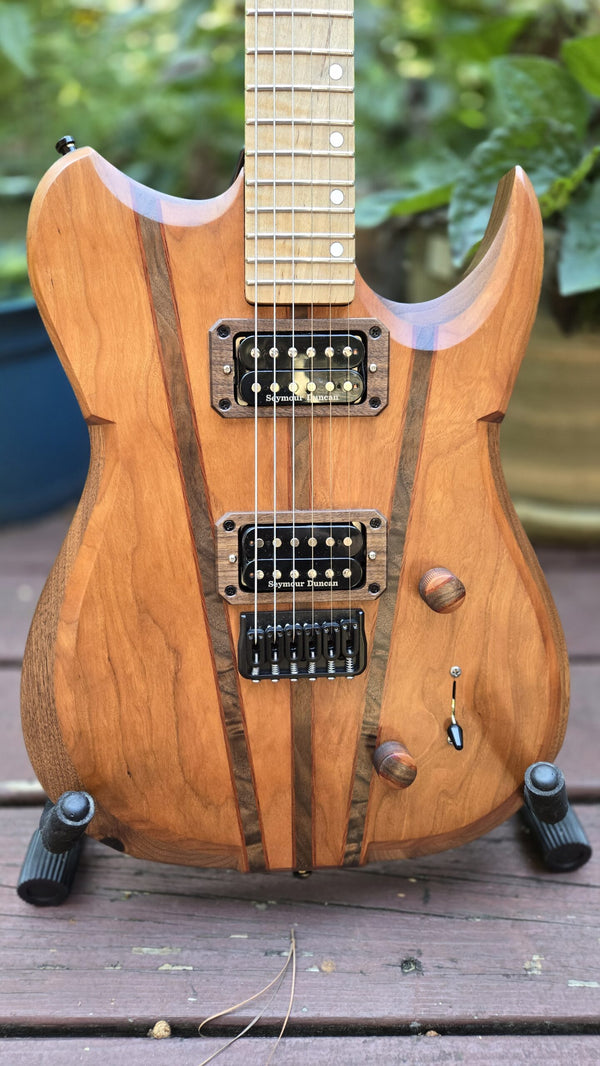 Severin ST1 Electric Guitar – Roasted Cherry GB 936 Consignment