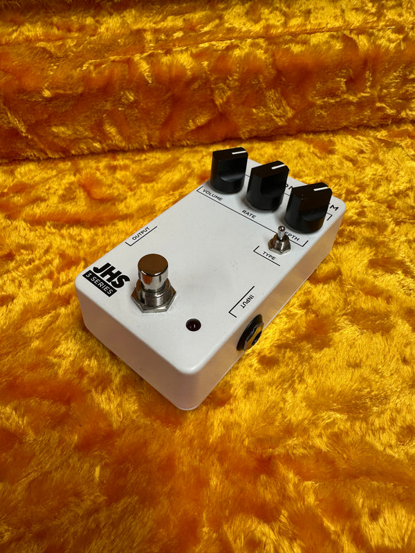 JHS 3 Series Harmonic Trem