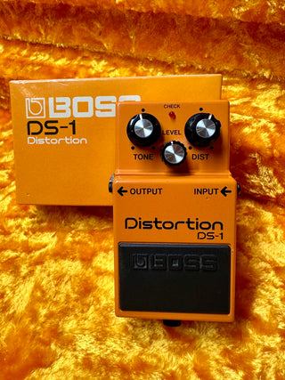 Boss DS-1 Distortion w/ box and paperwork