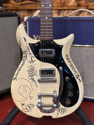 1966 Gretsch silver duke - white/silver owned by Neko Case/ Celebrity signed raffle guitar! GB#859