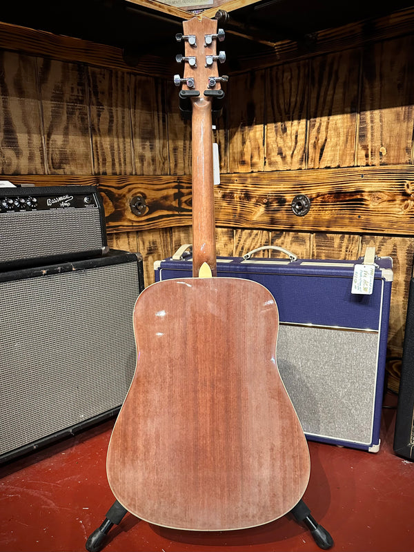 Mitchell MD100 Acoustic Guitar (No Case) Used
