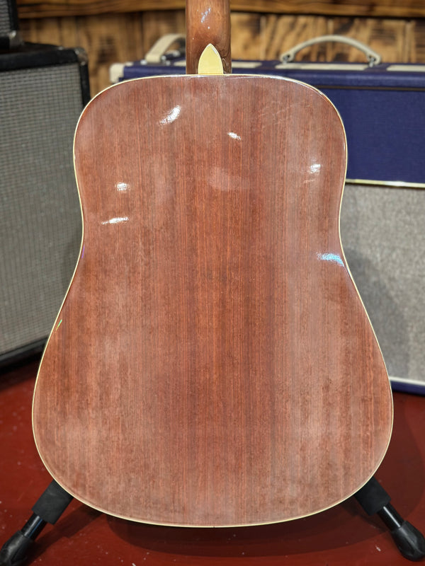 Mitchell MD100 Acoustic Guitar (No Case) Used