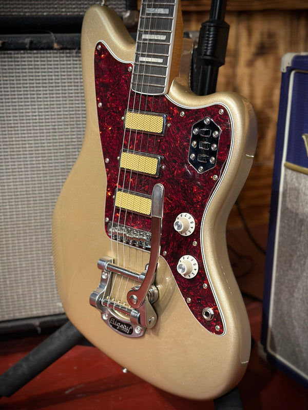 Fender Gold Foil Jazzmaster Electric Guitar - Shoreline Gold - Gig Bag GB#888