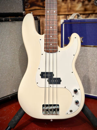 Squire P Bass Vintage White