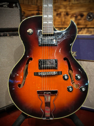 1977 Aria AE  700 - Mach 1- Hollowbody Sunburst - ES 175 Lawsuit guitar #899