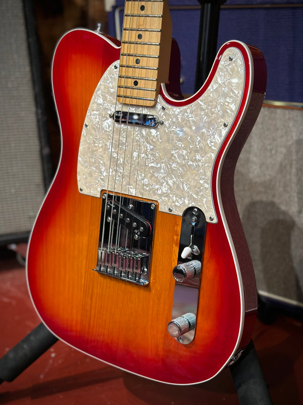 Fender American Deluxe Telecaster with Maple Fretboard 2013 - Aged Cherry Burst #911