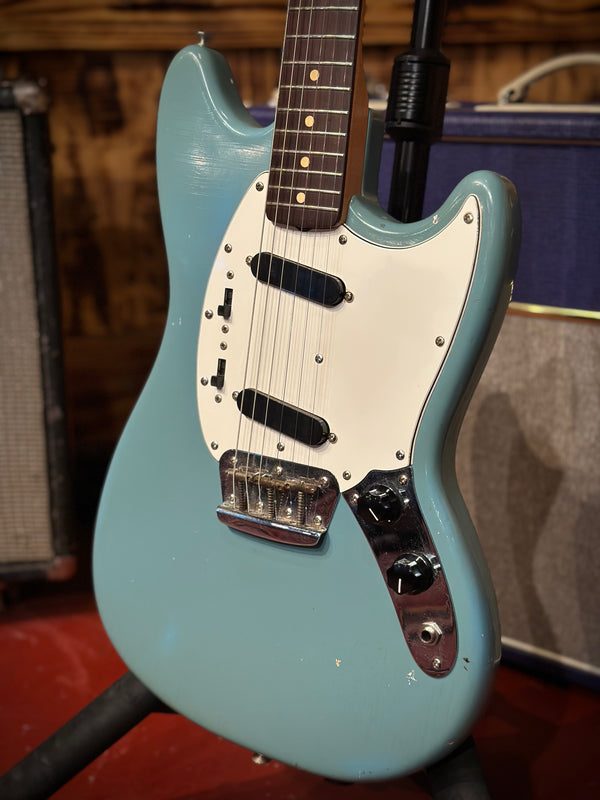 Fender Duo-Sonic II with Rosewood Fretboard -1964- Daphne Blue GB#919