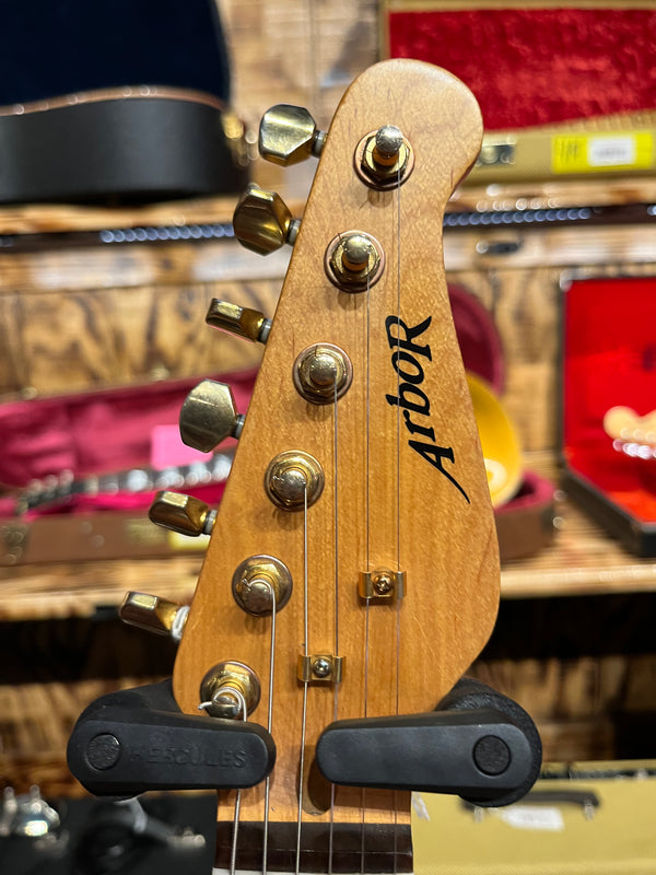Arbor Strat Copy Flamed natural Finish