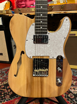 Glary Semi-Hollow Tele