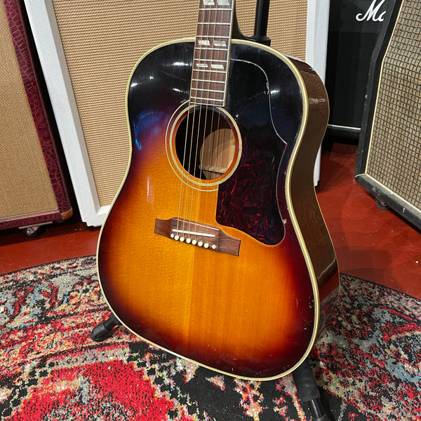 Gibson SJ 1962 includes hardcase G-0790