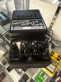 Boss Fender 65 Deluxe Reverb Amp Pedal