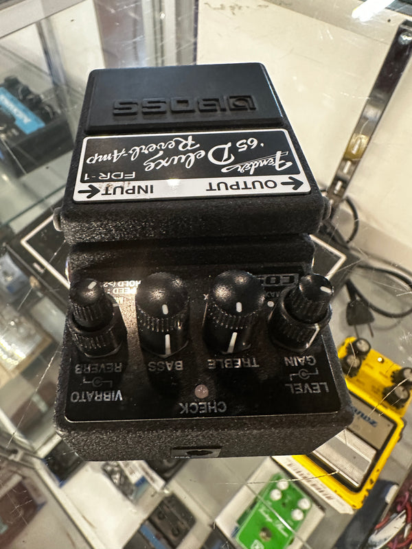 Boss Fender 65 Deluxe Reverb Amp Pedal