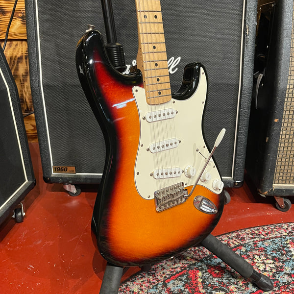 Fender Stratocaster MIM - Includes Gigbag G-0807 - #MN8315324