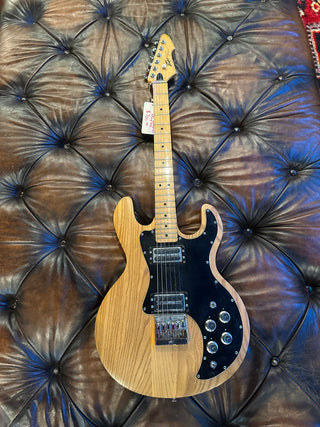 Peavy T 60 Electric Guitar sn#00322051 gig bag #819 Consignment