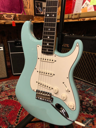 Fender Eric Johnson Stratocaster - Includes Hardshell Case