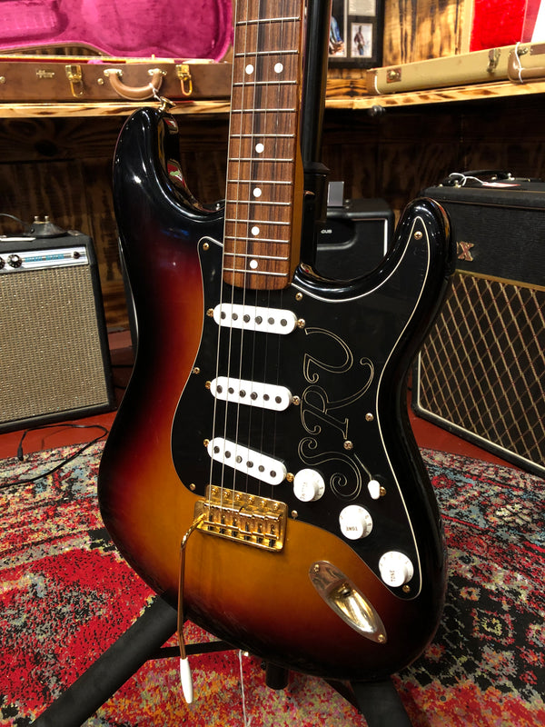 Fender Stevie Ray Vaughn Stratocaster - Includes Hardshell Case